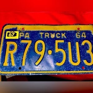 Pennsylvania Vintage 1964 Truck License Plate. R79-5U3